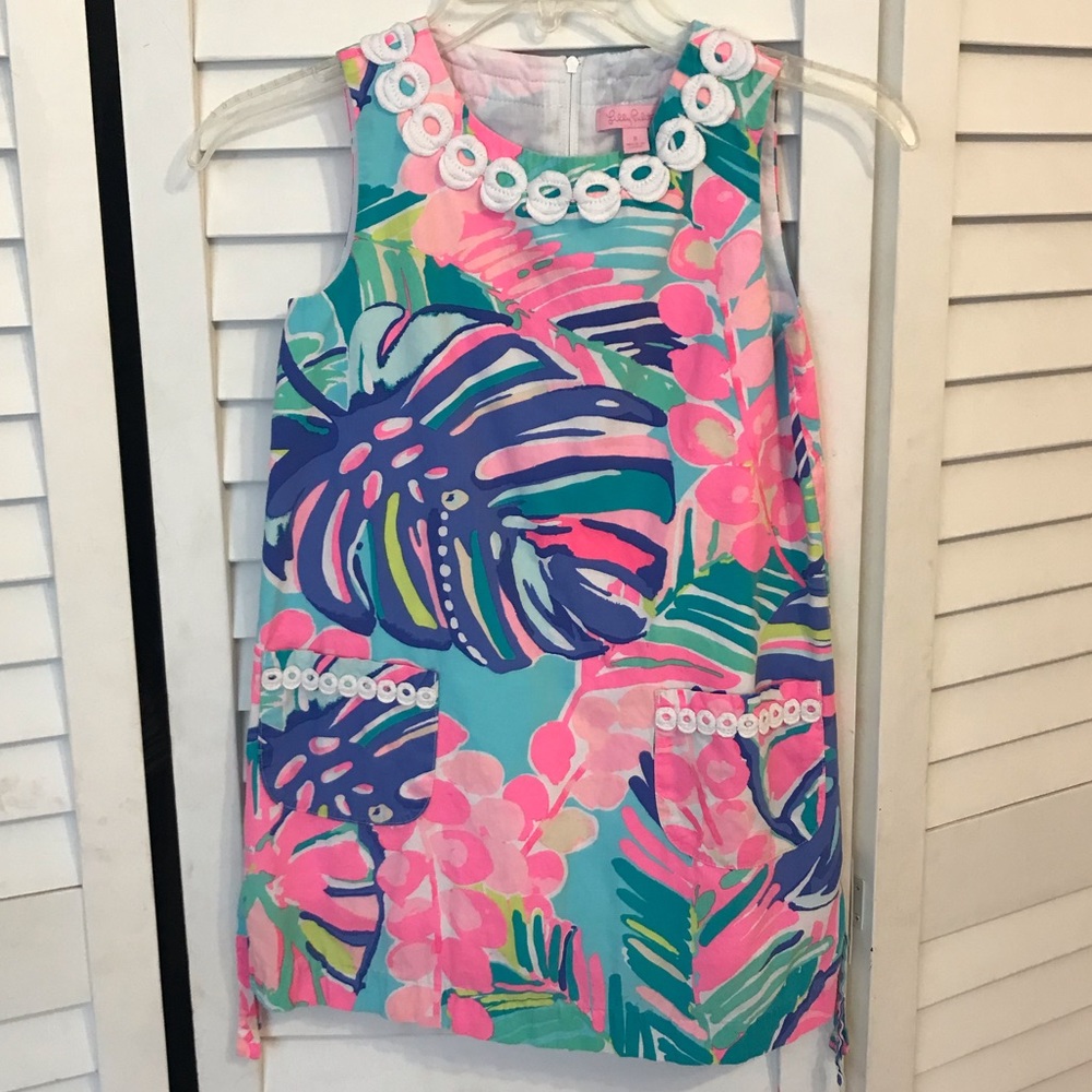 Two girls lilly dresses